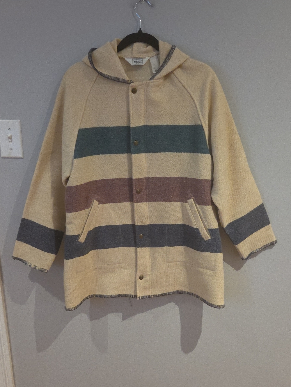 Womens Wolrich Hudson Bay MAulti Ciat From 1970s Size S 22" Ptp